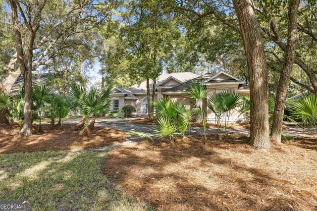 223 Cardinal Circle W, St. Marys, GA 31558