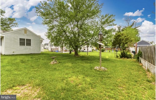 313 DREXEL AVE, Blackwood, NJ 08012
