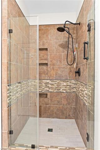 108 Lakepoint Drive, Bermuda Run, NC 27006
