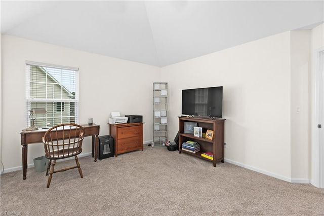 108 Lakepoint Drive, Bermuda Run, NC 27006