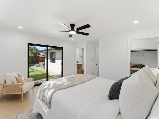 1159 Puu Poni Street, Pearl City, HI 96782