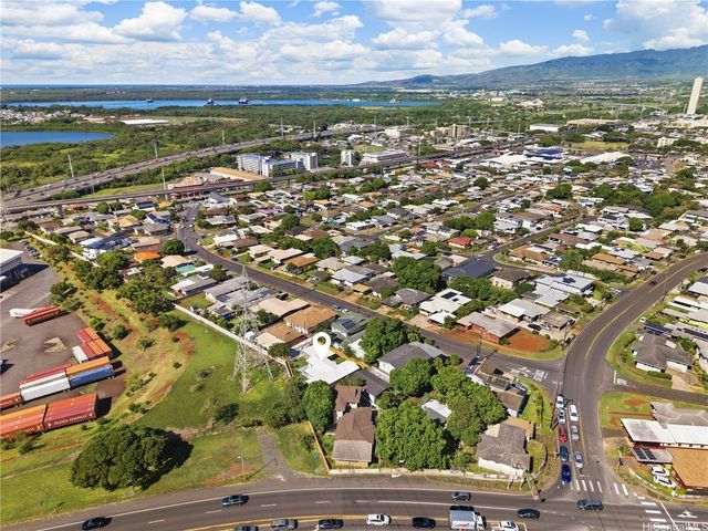 1159 Puu Poni Street, Pearl City, HI 96782