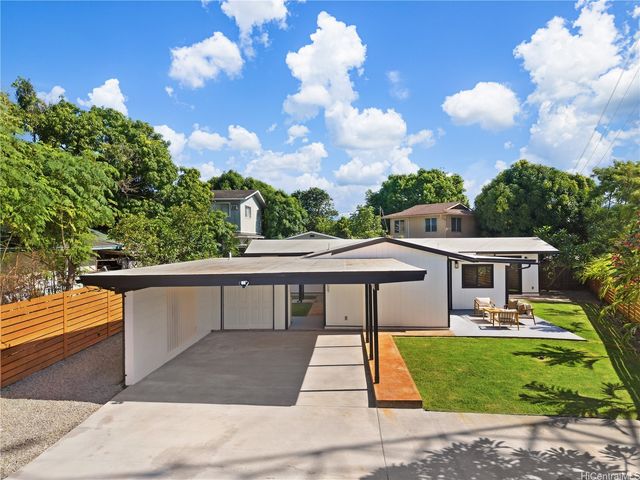 1159 Puu Poni Street, Pearl City, HI 96782