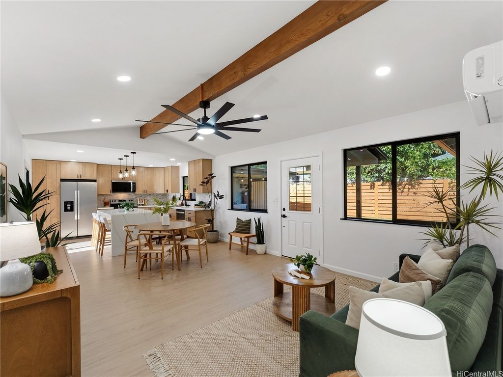 1159 Puu Poni Street, Pearl City, HI 96782