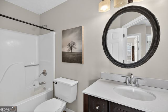 124 Wooddale Lane, Carrollton, GA 30117