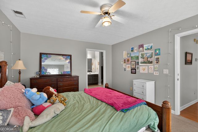 124 Wooddale Lane, Carrollton, GA 30117