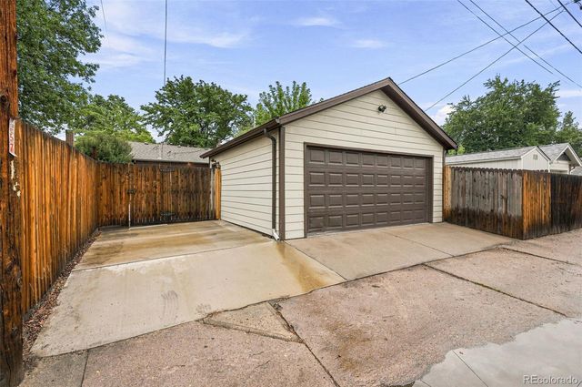 2045 S Sherman Street, Denver, CO 80210