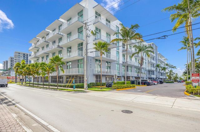 2100 VAN BUREN Street 206, Hollywood, FL 33020