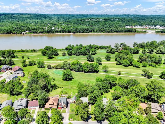 134 Northwestern Pkwy, Louisville, KY 40212
