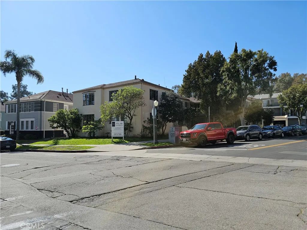 571 Levering Avenue, Westwood - Century City, CA 90024