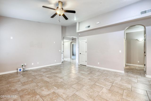 14209 RATTLER POINT Drive, El Paso, TX 79938