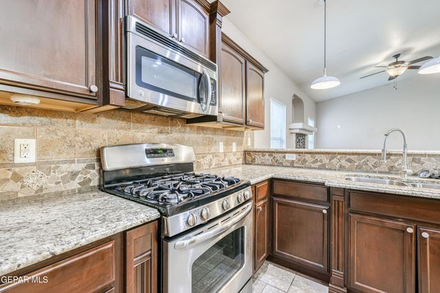 14209 RATTLER POINT Drive, El Paso, TX 79938