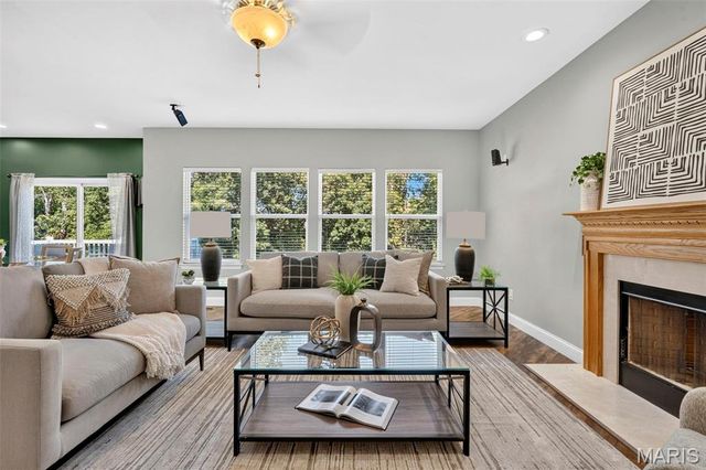 5826 Southcrest Way, St Louis, MO 63129