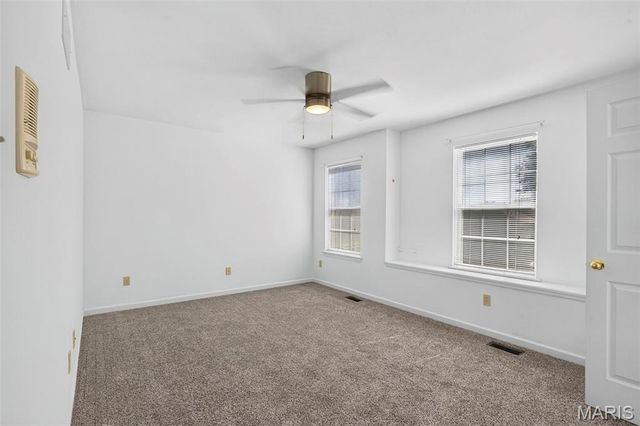 5826 Southcrest Way, St Louis, MO 63129