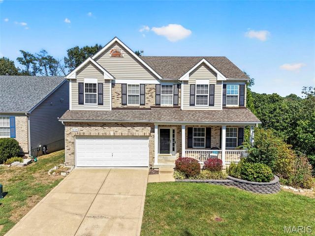 5826 Southcrest Way, St Louis, MO 63129