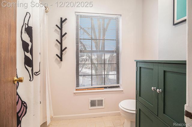 8354 Lakeview Court, Ypsilanti, MI 48198