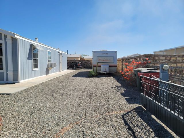 13805 E 48 Dr, Yuma, AZ 85367