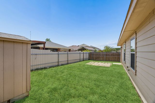 2609 Diver Court, Fort Worth, TX 76119
