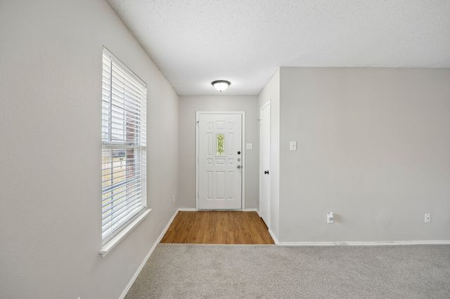 2609 Diver Court, Fort Worth, TX 76119