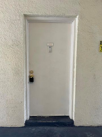 411 Executive Center Drive 215, West Palm Beach, FL 33401