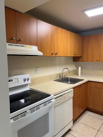 411 Executive Center Drive 215, West Palm Beach, FL 33401