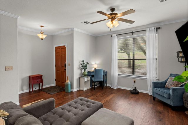 2101 Town Centre DR 2006, Round Rock, TX 78664