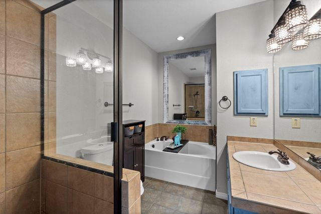 2101 Town Centre DR 2006, Round Rock, TX 78664