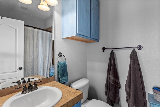 2101 Town Centre DR 2006, Round Rock, TX 78664