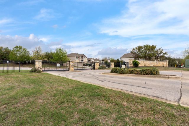 2101 Town Centre DR 2006, Round Rock, TX 78664