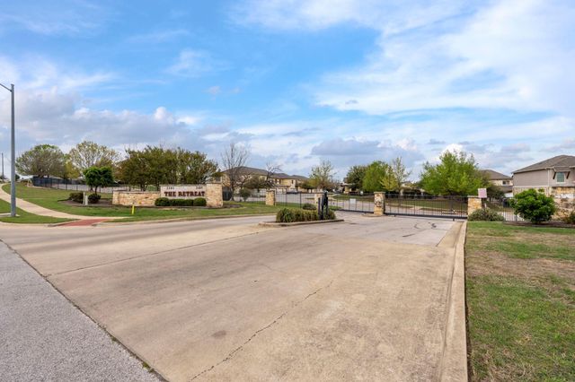 2101 Town Centre DR 2006, Round Rock, TX 78664