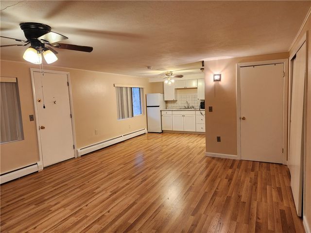 72 West Shore Road 3, Warwick, RI 02886