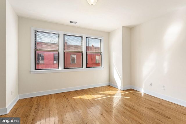 1921 N GRATZ ST, Philadelphia, PA 19121