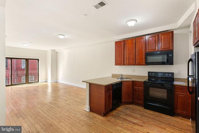 1921 N GRATZ ST, Philadelphia, PA 19121