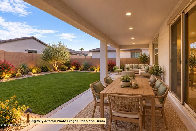 18332 W WEATHERBY Drive, Surprise, AZ 85374
