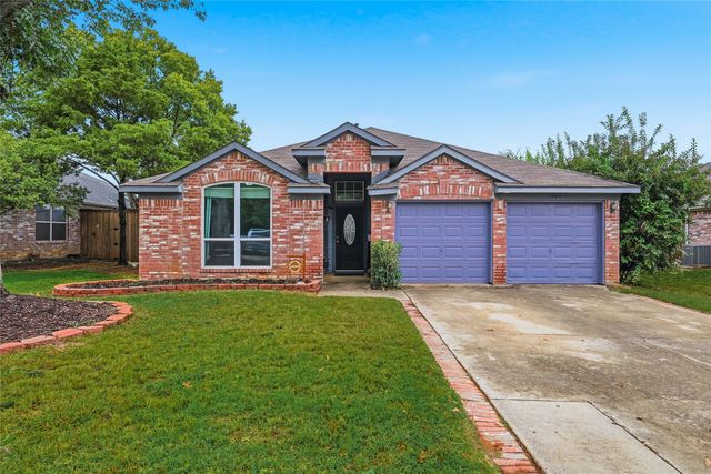 763 Winding Oak Bend, Lake Dallas, TX 75065