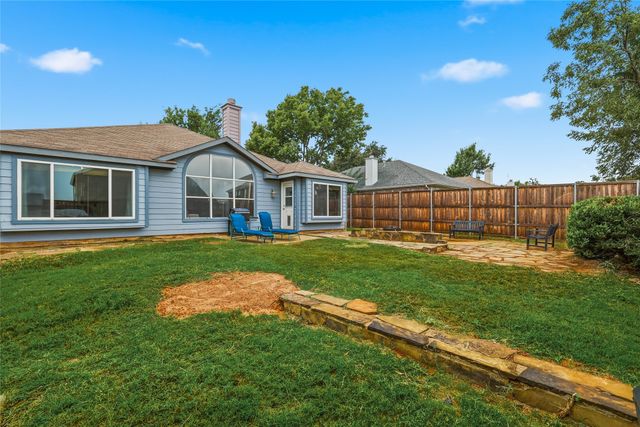 763 Winding Oak Bend, Lake Dallas, TX 75065