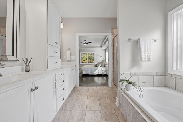 196 Low Country Loop, Murrells Inlet, SC 29576