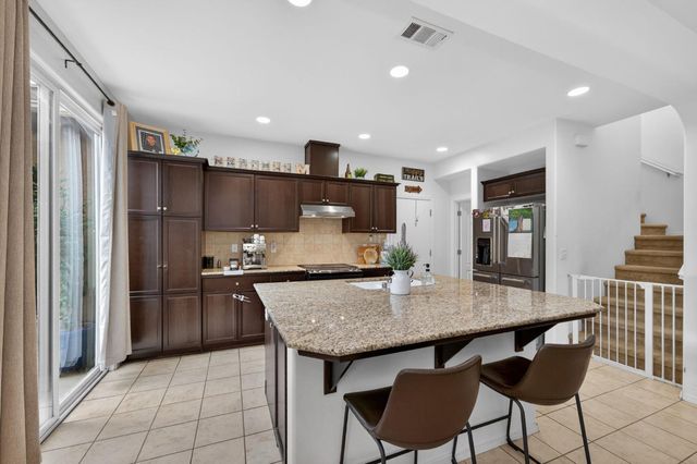 4158 Trenton Avenue, Clovis, CA 93619