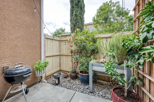 4158 Trenton Avenue, Clovis, CA 93619