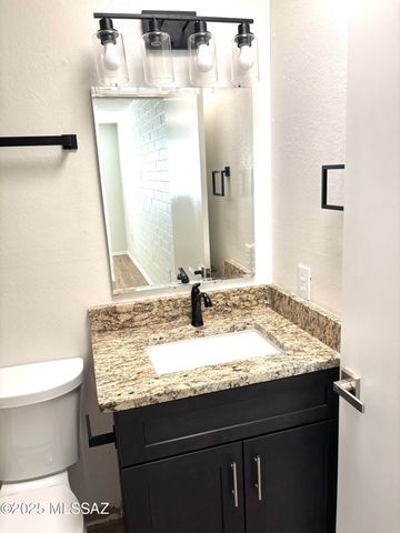 1358 S Desert Meadows Circle, Green Valley, AZ 85614