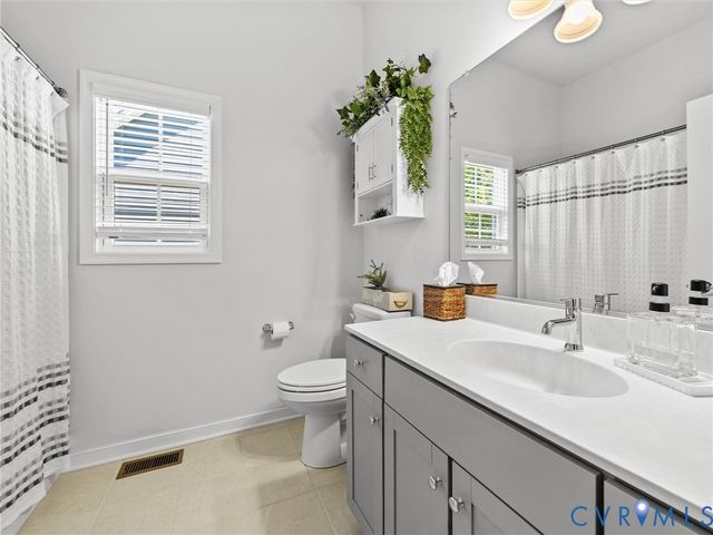 9606 Simonsville Rd, Midlothian, VA 23112
