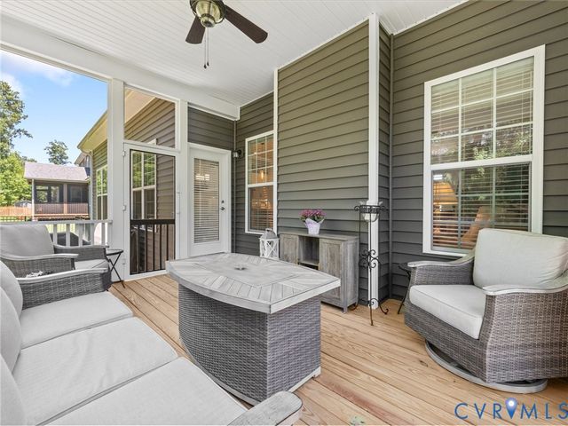 9606 Simonsville Rd, Midlothian, VA 23112