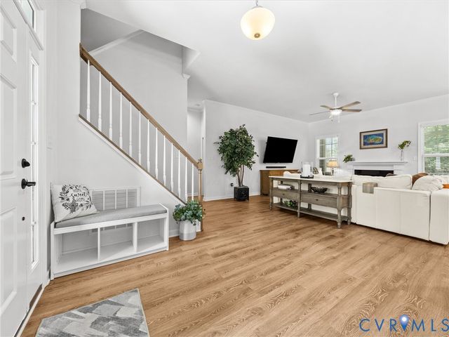 9606 Simonsville Rd, Midlothian, VA 23112