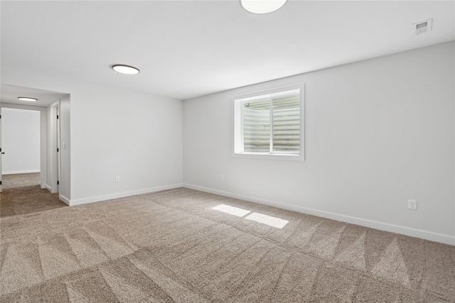 206 E Broadway Street, Polk City, IA 50226