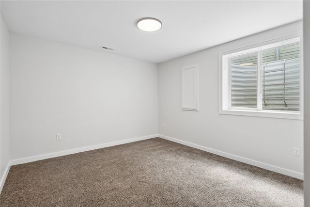206 E Broadway Street, Polk City, IA 50226
