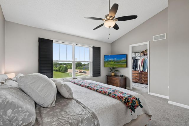 8967 SW Village Loop, Chanhassen, MN 55317
