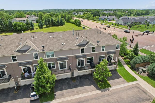 8967 SW Village Loop, Chanhassen, MN 55317