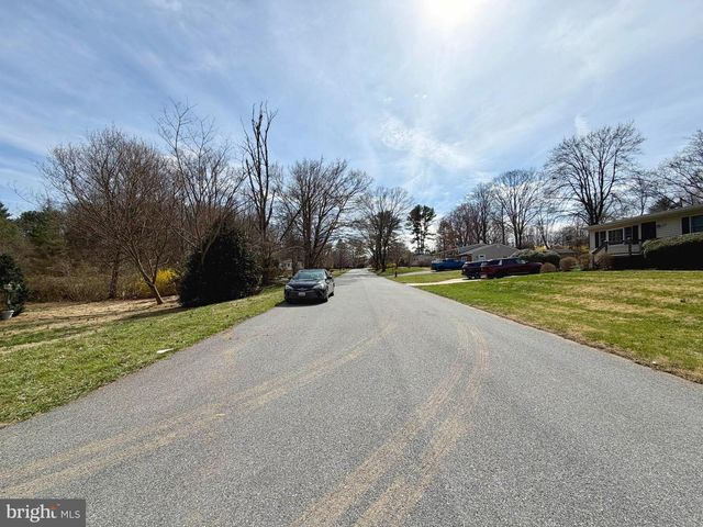 5314 WENDY RD, Sykesville, MD 21784