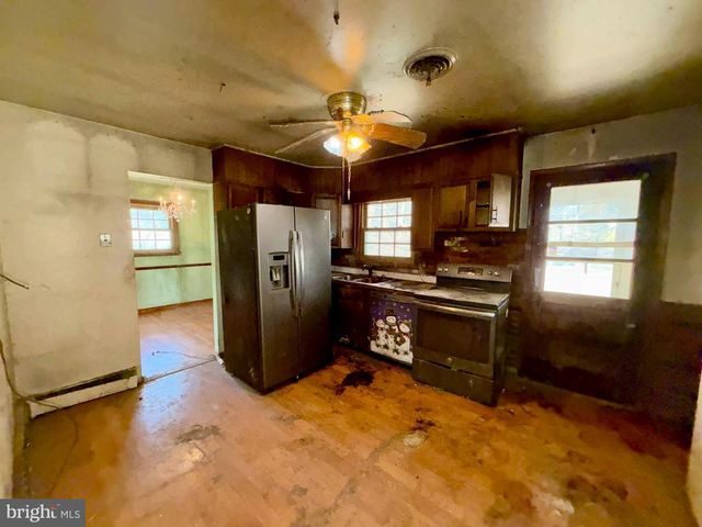 5314 WENDY RD, Sykesville, MD 21784