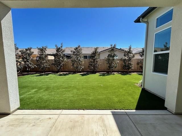 1644 Heirloom Avenue, Clovis, CA 93619